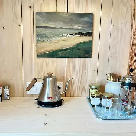 Le Cabanon Du Bord De